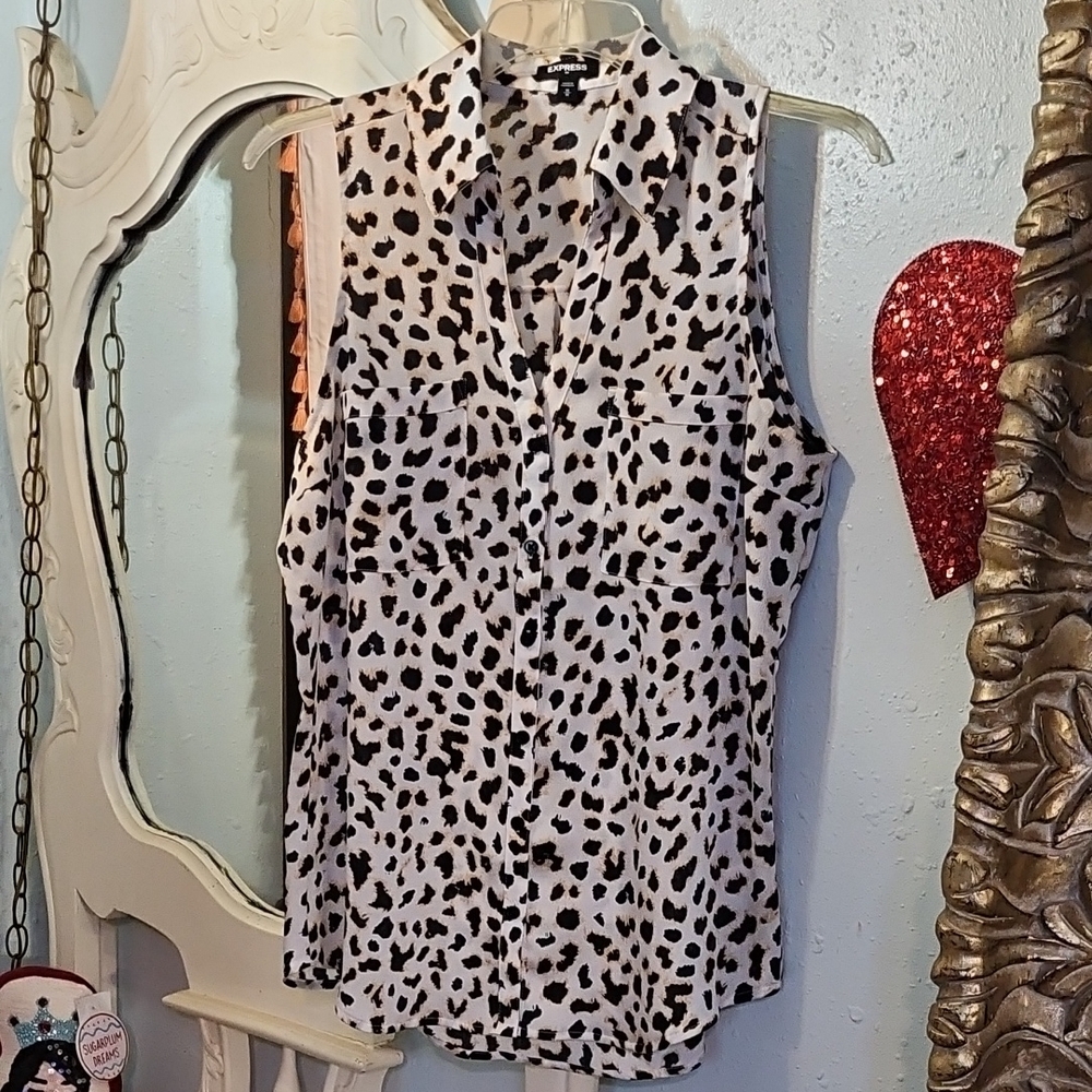 Express Leopard Print Sleeveless Blouse